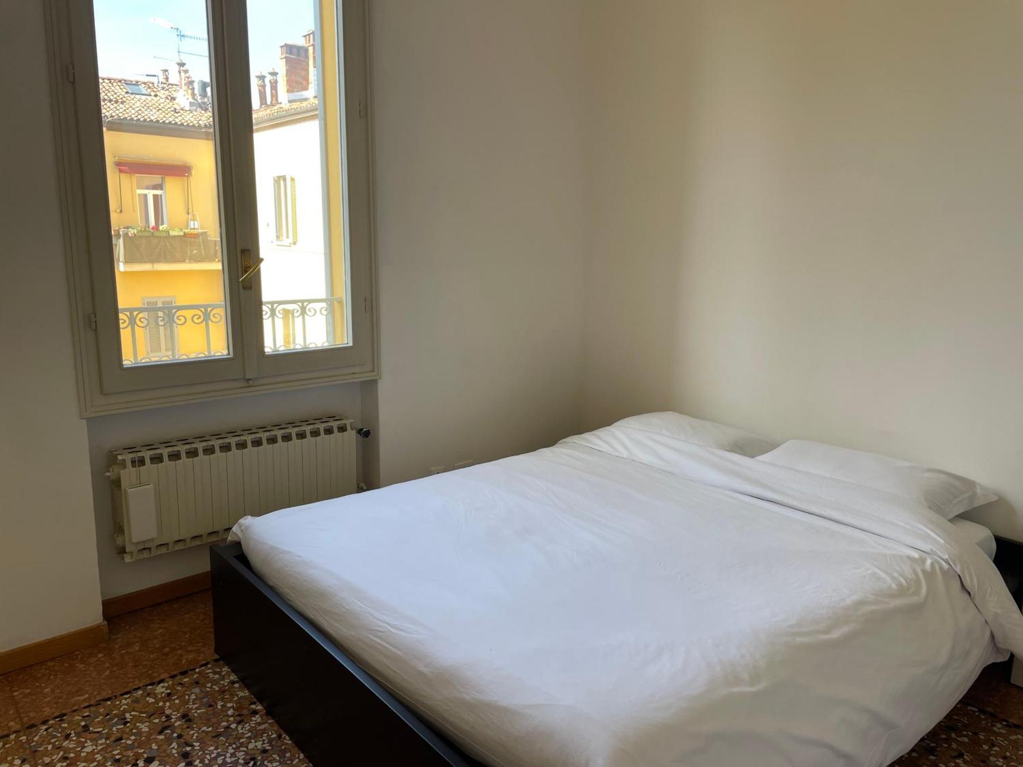 Appartement Bright With Attic Bologne