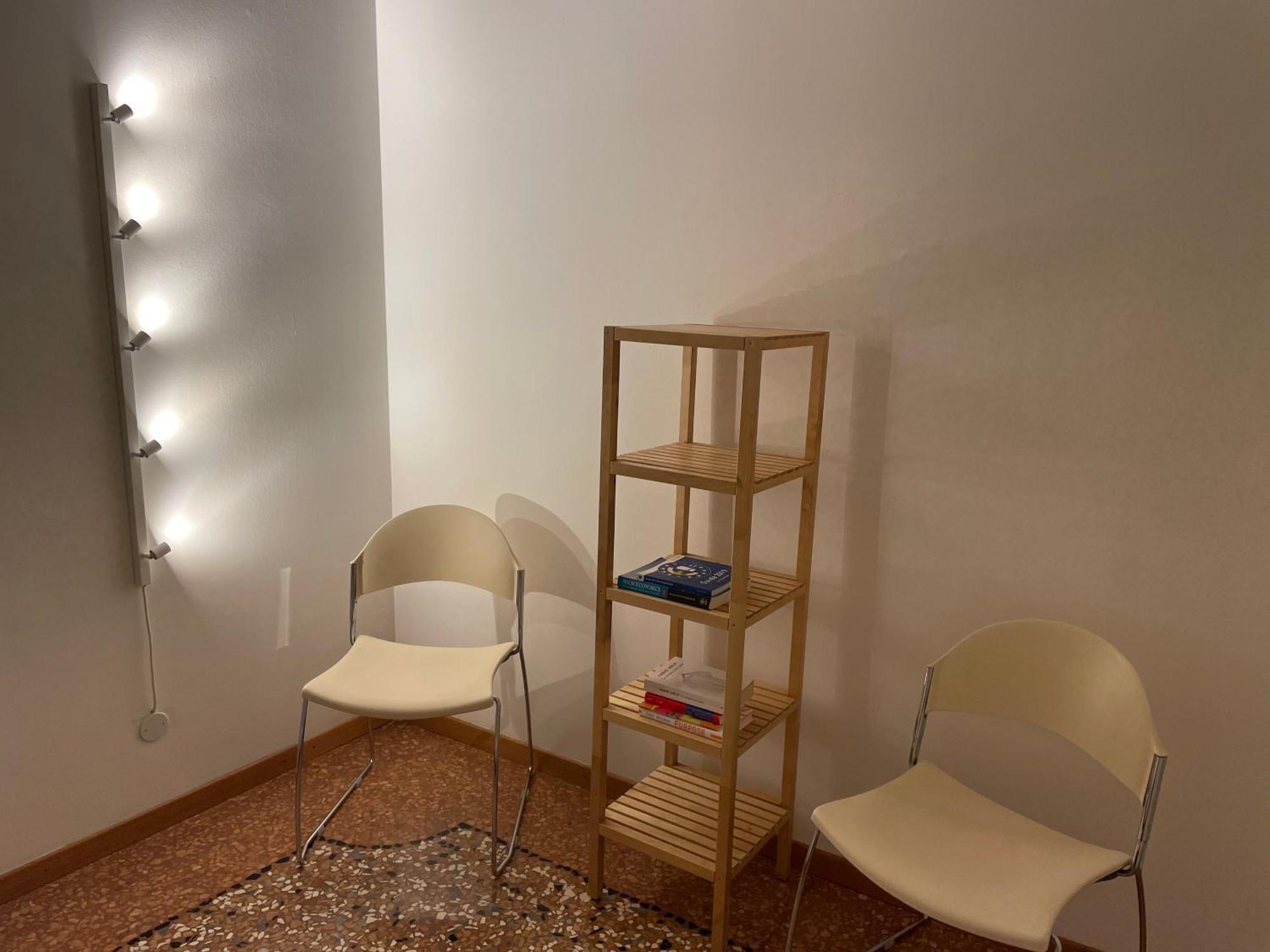 Bright With Attic * Bologne